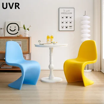 UVR Sandalye Yeni Ev İstiflenebilir Yaratıcı Eğlence Panton Sandalye için Uygun Çoklu Sahneler Ergonomik Arkalığı yemek sandalyeleri