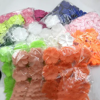 200 Adet / paket 5.8 CM Çok renkli Kumaş Çiçek Yaprakları düğün elbisesi Peçe çocuk giyim Peri Dekorasyon DIY Takı Malzemesi