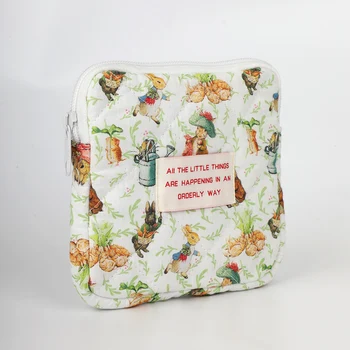 Sevimli Kız Makyaj Ruj Mini Sıhhi Peçeteler Çanta Kadın Küçük kozmetik çantası seti Seyahat Kulaklık Sikke Organizatör kılıflı çanta