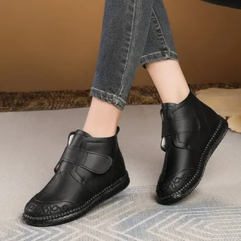 Kadın ayakkabısı Sıcak Satış 2023 Yeni Yuvarlak Kafa Çizmeler Kış Soğuk Sıcak anne ayakkabısı Rahat kaymaz Kar Botları Kauçuk