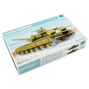 Trompetçi 1/35 05581 Rus T-80BVD ana muharebe tankı MBT Askeri çocuk oyuncağı El Sanatları Plastik Montaj Modeli Yapı Kiti