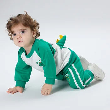 Sonbahar Yeni çocuk Seti Bebek Giysileri Uzun kollu Pamuklu Giyim Setleri Erkek Kız Giyim Kawaii Hayvan Dinozor İki Parçalı