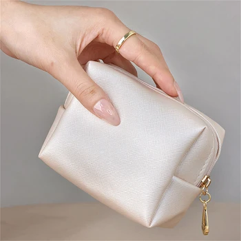 Küçük Makyaj Çantası Su Geçirmez PU deri kozmetik çantası Mini makyaj fermuarlı çanta Kadın Kızlar için
