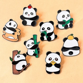 Karikatür Sevimli Panda Broş Yaratıcı Sevimli Ve Sevimli Küçük Panda Geri Sepet Zincir Alaşım Emaye Rozeti Pin çocuk Hediye Takı