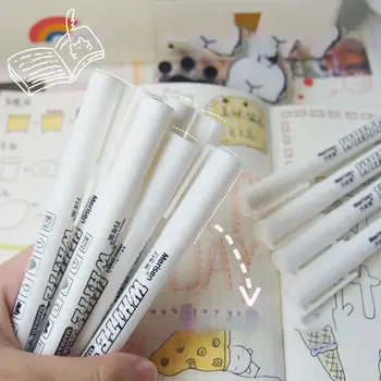 3 adet Solmaya Kolay Değil Beyaz Kalıcı boya kalemi Pürüzsüz Yazma Su Geçirmez Beyaz işaretleme kalemleri Aşınmaya Dayanıklı Değil Kirli Eller